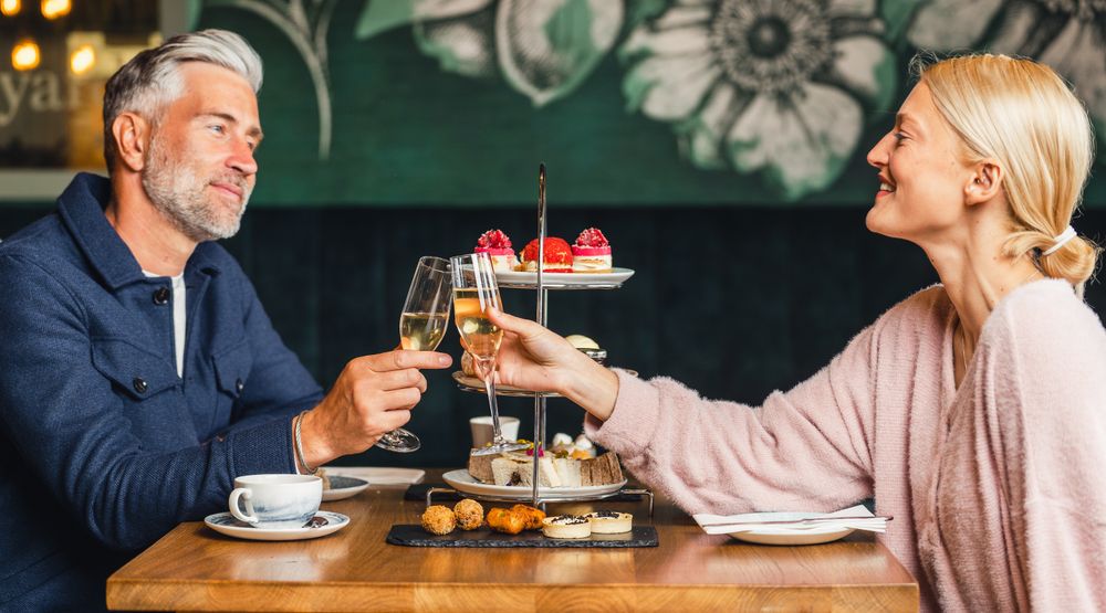 Cariad Sparkling Afternoon Tea - Llanerch Vineyard